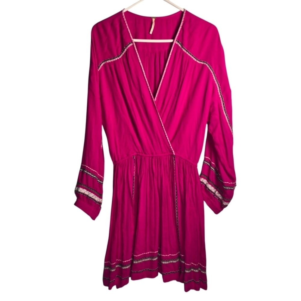FREE PEOPLE Women's Delilah Embroidered Wrap Mini Dress In Hot Pink Boho Size M - Picture 4 of 16